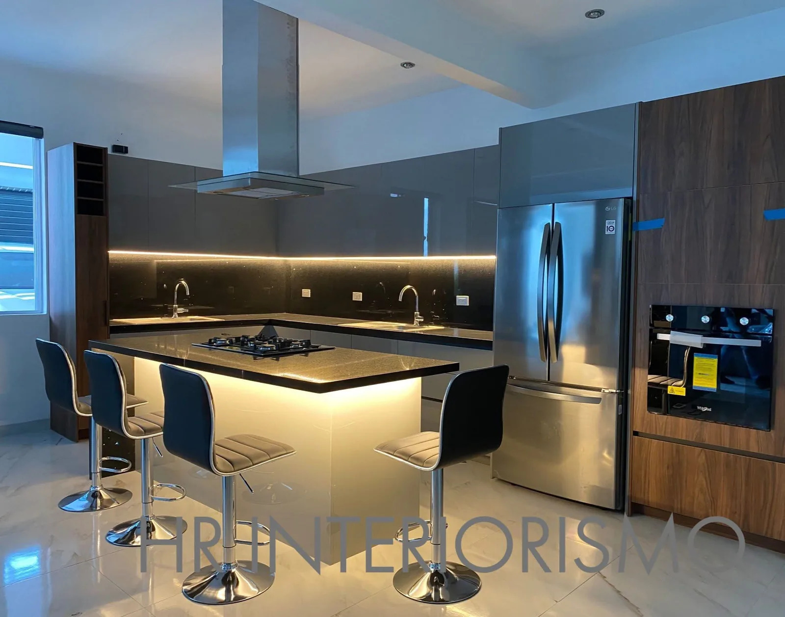 Cocina integral contemporánea